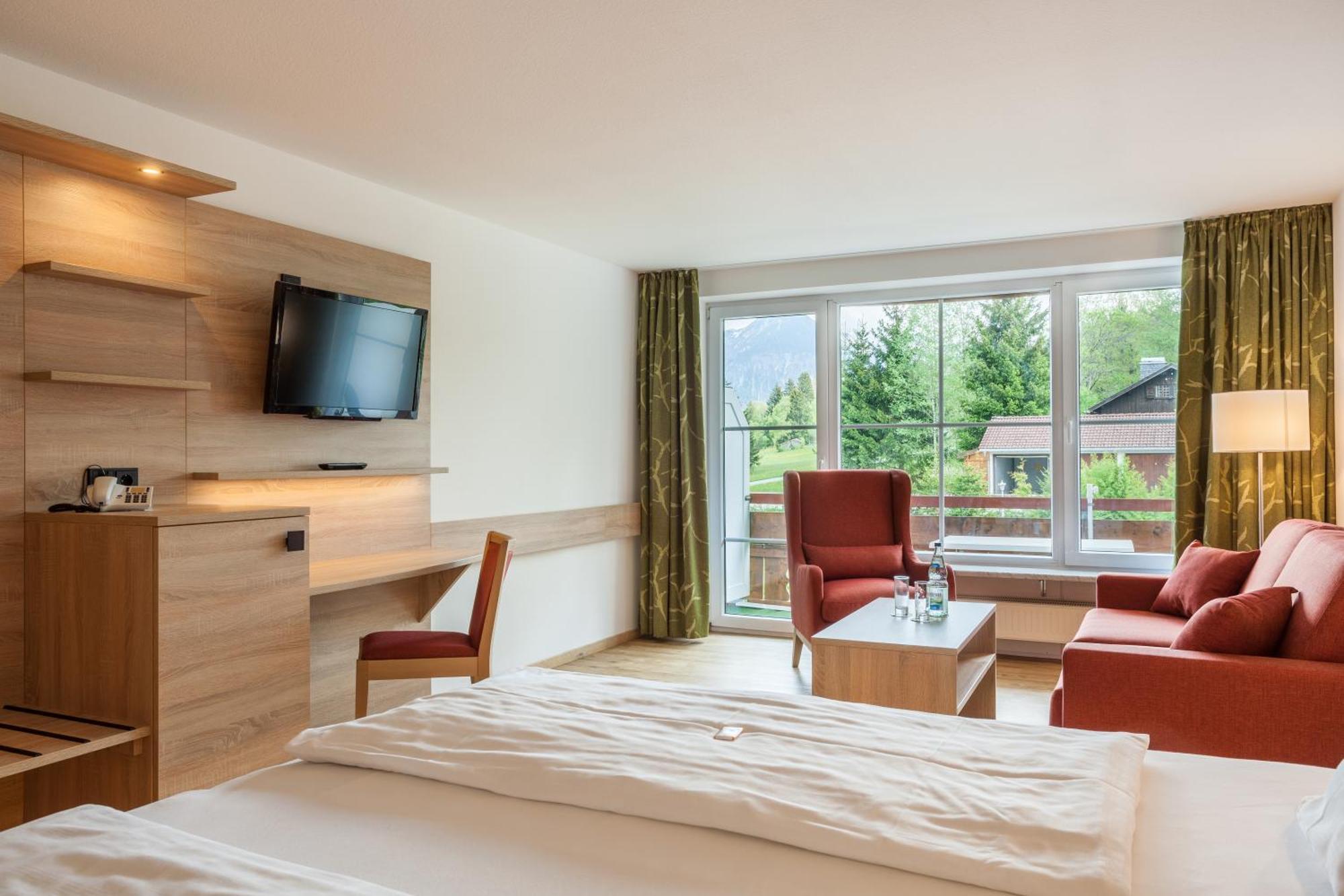 Ringhotel Nebelhornblick Oberstdorf Exterior foto